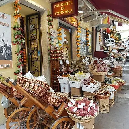 Апартаменты Da Cristina Con Amore Таормина